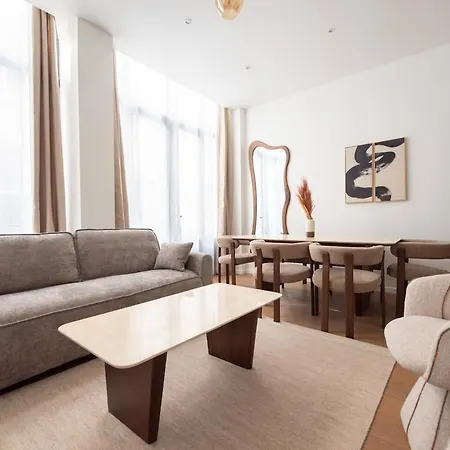 Appartement Modern In With Ac