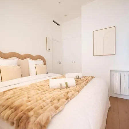 Appartement Modern In With Ac